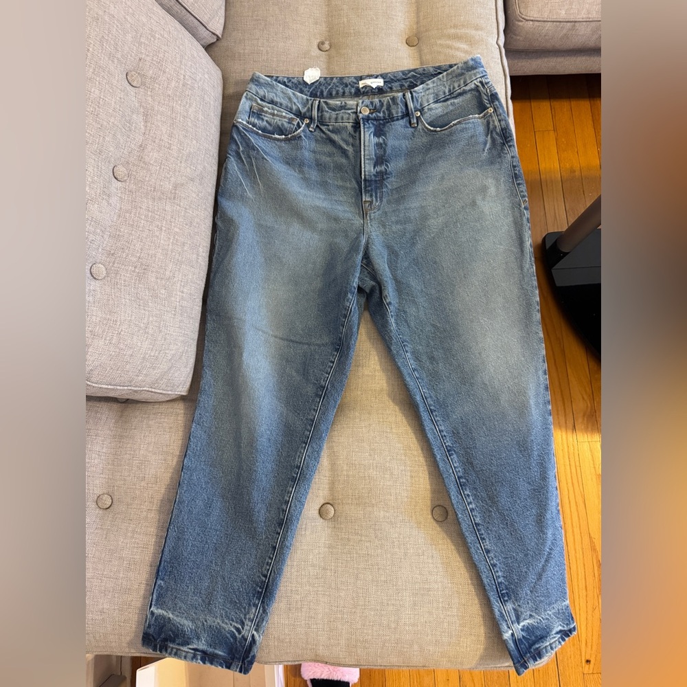 Good American Denim Boyfriend high rise Jeans